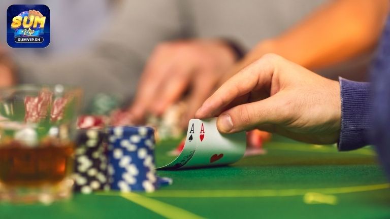 Chiến thuật chơi Poker Sumvip thông minh để giành chiến thắng